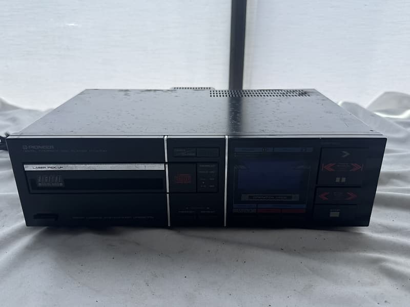 PIONEER P-DX700 DIGITAL COMPACT DISC PLAYER ~ TESTED &amp; WORKS  			