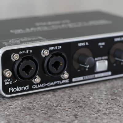 Roland UA-55 Quad-Capture USB 2.0 Audio Interface | Reverb Canada