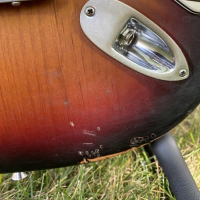 Fender American Standard Stratocaster with Rosewood Fretboard 2008 - 2016 - 3-Color Sunburst image 8