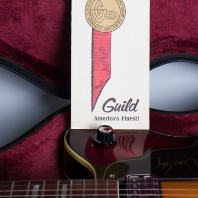 Guild  Duane Eddy DE-400 Thinline Hollow Body Electric Guitar (1965), ser. #41838, original black hard shell case. image 13