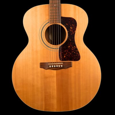 GUILD JF-4 acoustic guitars