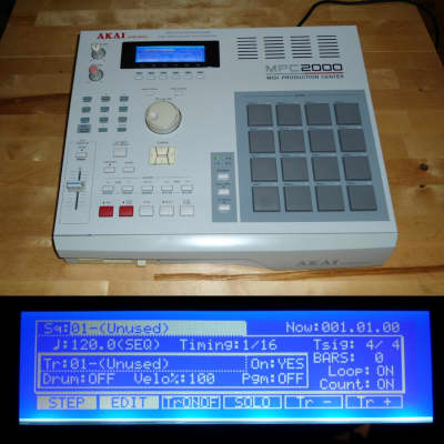 Fully Serviced Akai MPC 2000 w/NEW Display MAXED RAM Drum Kits & OS.V.1.72 Disk