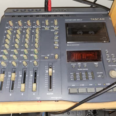 Tascam 424 MK II Portastudio