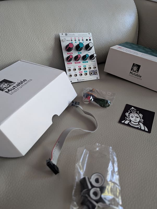 Mutable Instruments Clouds