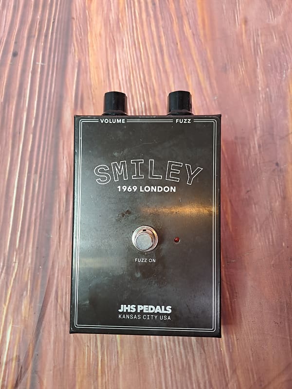 JHS Smiley Black Pedal Reverb
