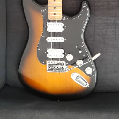 Fender Mexican Standard Stratocaster 