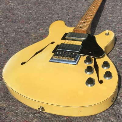 Fender Starcaster 1975 Olympic White image 3