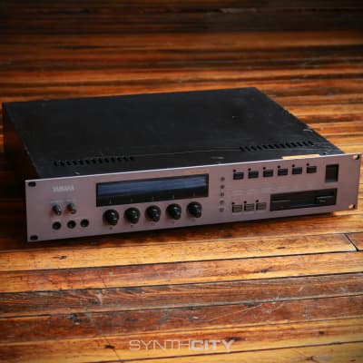 1990s Yamaha A3000 Rackmount Phrase Sampler