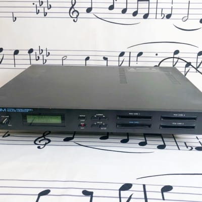 Roland R-8M Total Percussion Sound Module 1980s - Black