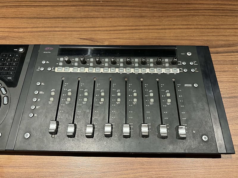 Avid Artist Mix Control Surface | Reverb España