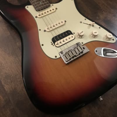 Fender American Deluxe Fat Stratocaster HSS with Rosewood Fretboard 2004 - 2010 - 3-Color Sunburst for sale