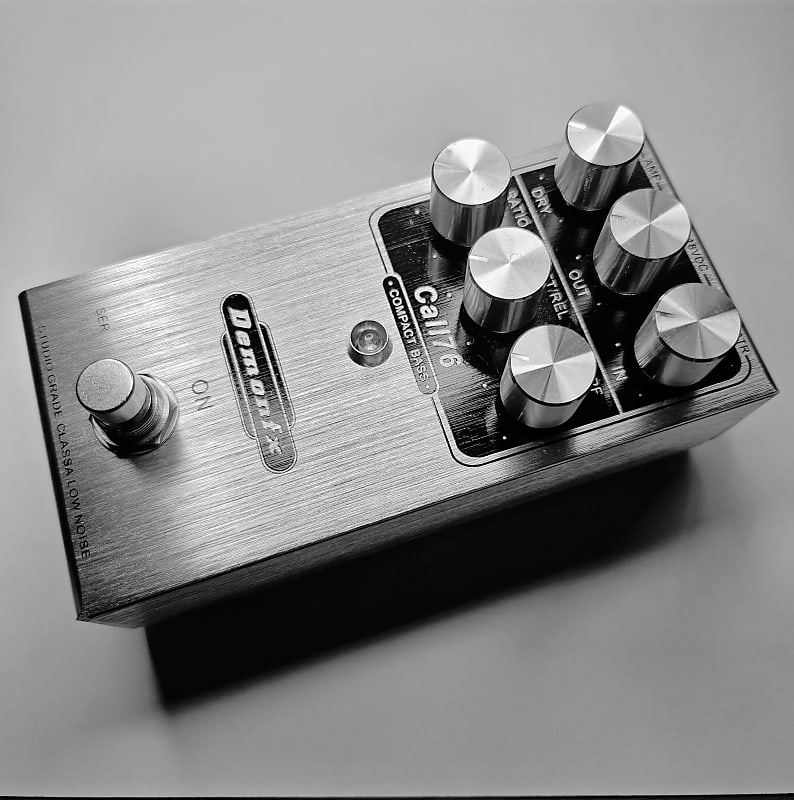 Demonfx CALL76 (OriginEffectsCali76クローン) DemonFX Call76 Compact Bass Compressor (Origin Cali76 Clone