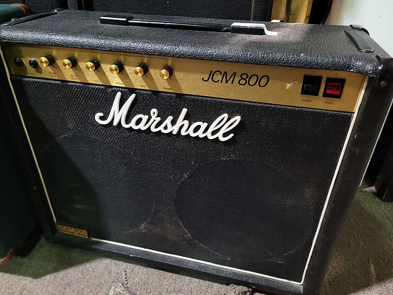 Marshall JCM 800 Lead Series Model 4104 50-Watt Master Volume 2x12