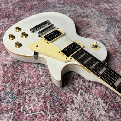 Sheridan A100 Les Paul Electric Guitar in Pearl White w/EMG Pickups image 14
