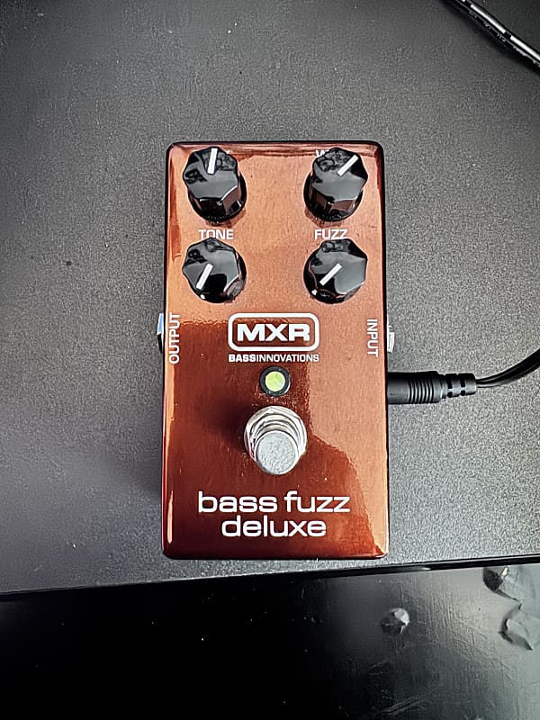 MXR M84 Bass Fuzz Deluxe