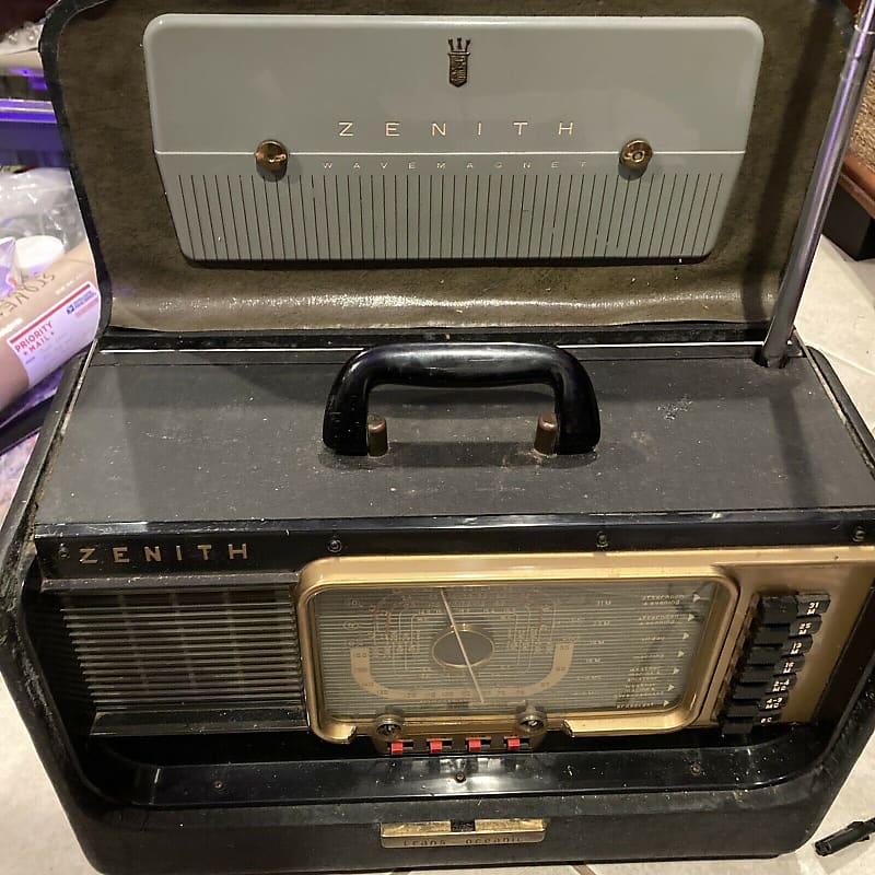 Zenith Zenith Transoceanic Vintage Radio Model H500 141303 Reverb