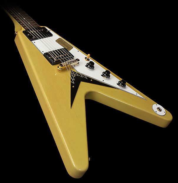 Yellow clearance flying v