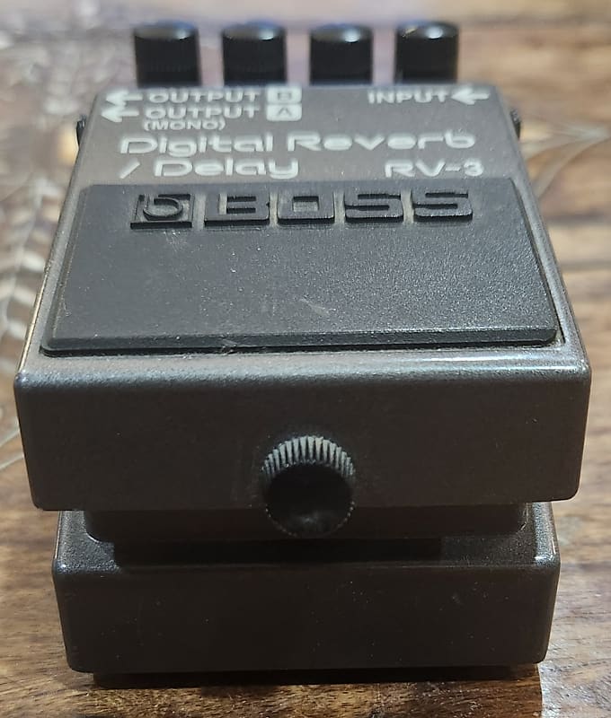 Boss RV-3 Digital Reverb/Delay | Reverb Canada