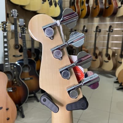 Fender Fullerton Precision Bass Uke, Walnut Fingerboard, Tortoiseshell Pickguard, 3-Color Sunburst image 5