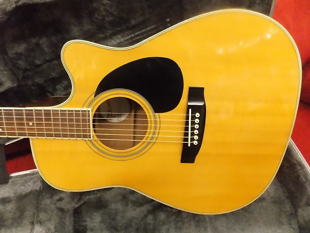 Takamine eg 332 bc top