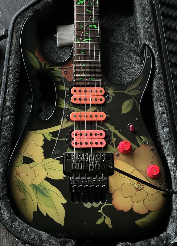Ibanez JEM77-FP Steve Vai Signature Black Floral Pattern | Reverb
