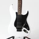 Squier Contemporary Active Stratocaster HH with Floyd Rose Olympic White