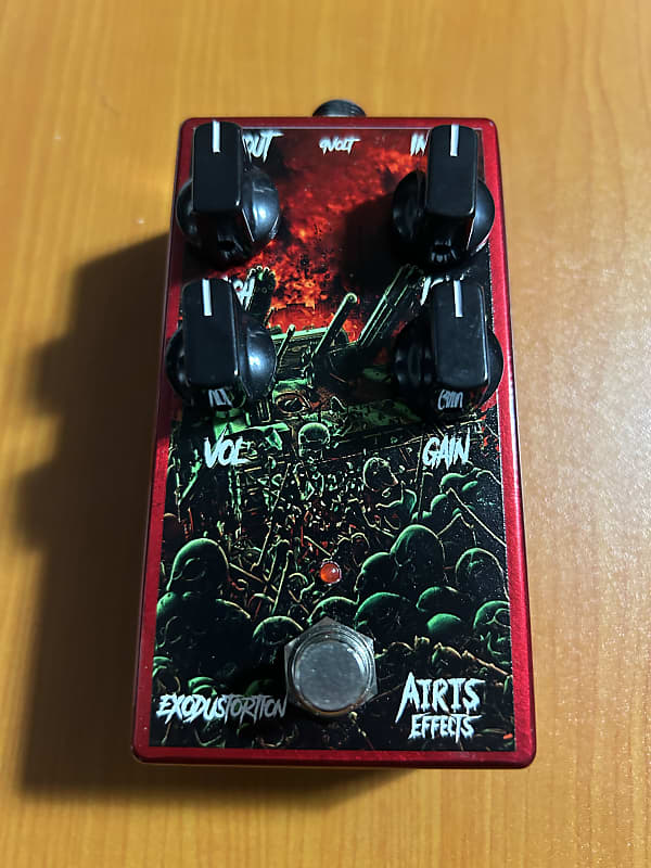 Airis Effects Exodustortion Gary Holt preamp pedal | Reverb Canada