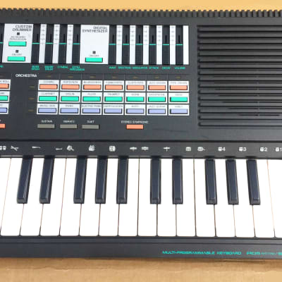 Yamaha PSS 570 Classic FM Synthesizer Keyboard (SoundBlaster SEGA 560) image 3