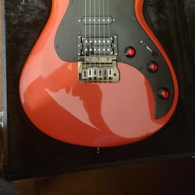 Knaggs Severn X  2018 Red image 3