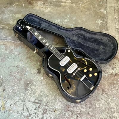 1960s Silvertone Espanada H63 – TR Crandall Guitars