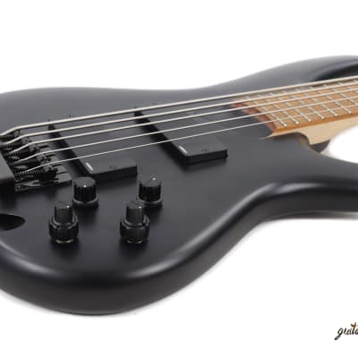 Ibanez K5 Fieldy Signature 5-String Electric Bass Guitar - Black Flat image 4