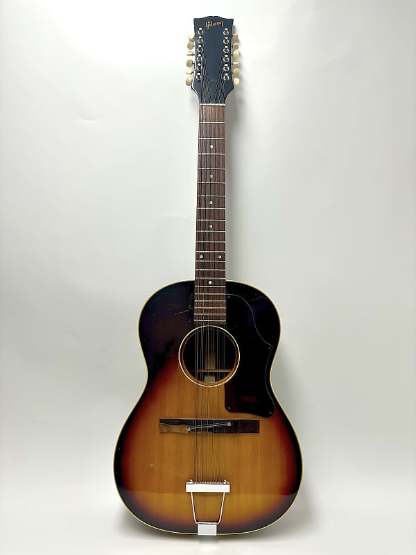 Gibson B-25 12 1969 - Sunburst image 1