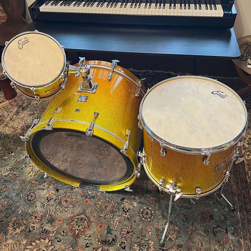 Yamaha Birch Custom Absolute Nouveau Yellow Sparkle Fade 3-Piece Drum Kit  Set