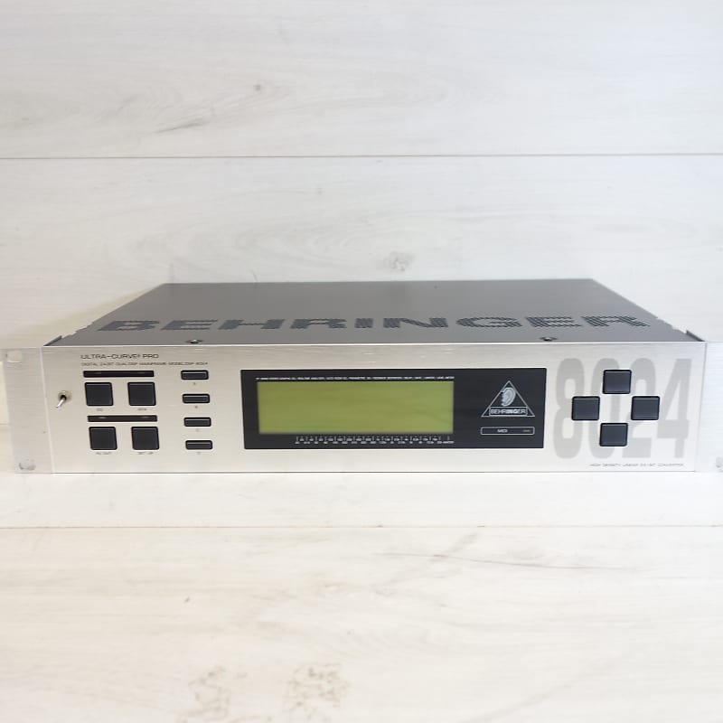 Behringer Ultra-Curve Pro DSP8024 Digital 24-Bit Dual DSP