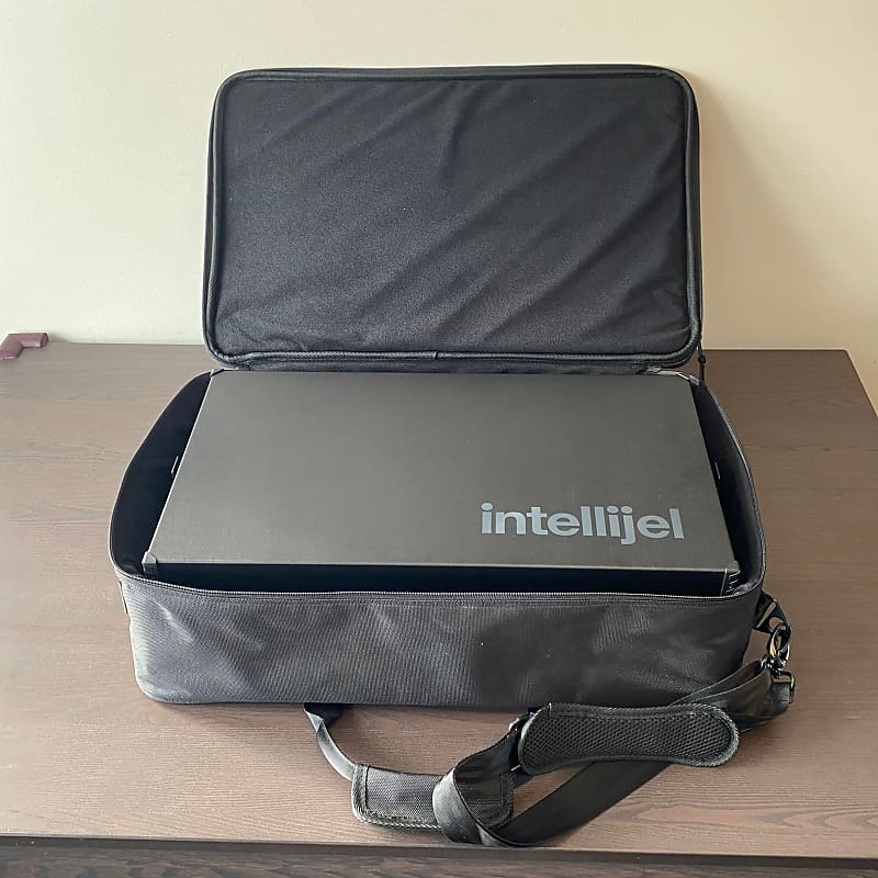 Intellijel bag hotsell