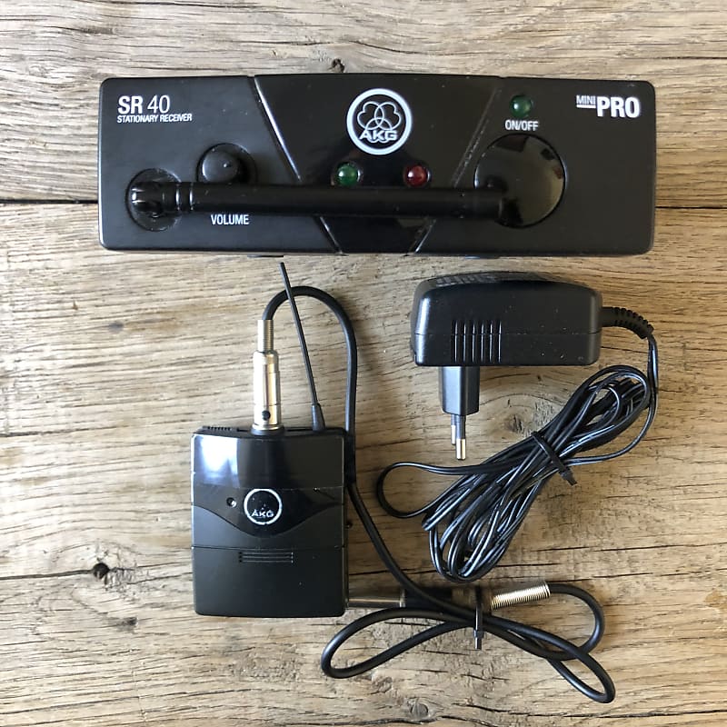 AKG SR 40 Mini Pro - Plug-and-Play Wireless System | Reverb