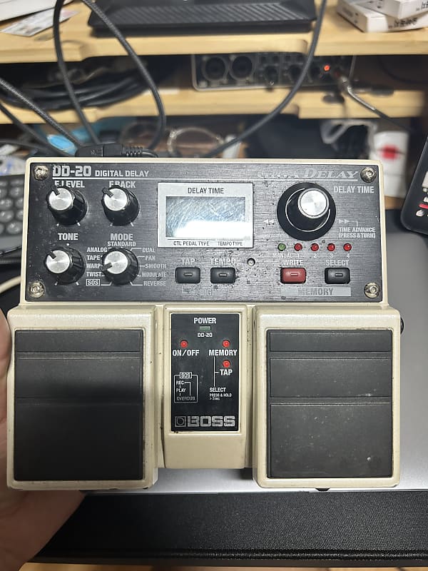 Boss DD-20 Giga Delay