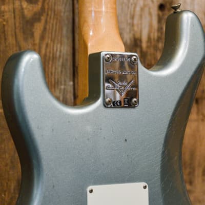 Fender Custom Shop '69 Reissue Stratocaster Journeyman Relic - Fire Mist Silver image 16