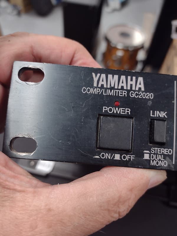 Yamaha GC 2020 2 channel Comp/ Limiter  Black image 1