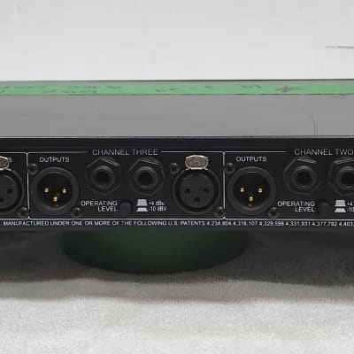 dbx 1046 Quad Compressor/Limiter | Reverb Canada