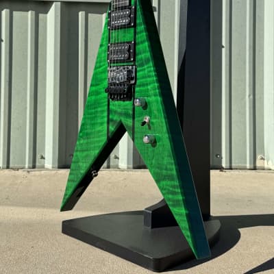 B.C. Rich Custom Shop Speed V 2025 - Transparent Green image 2