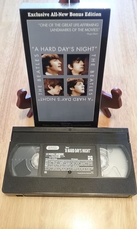 VHS Vintage Artist --The Beatles--A Hard Days Night image 1