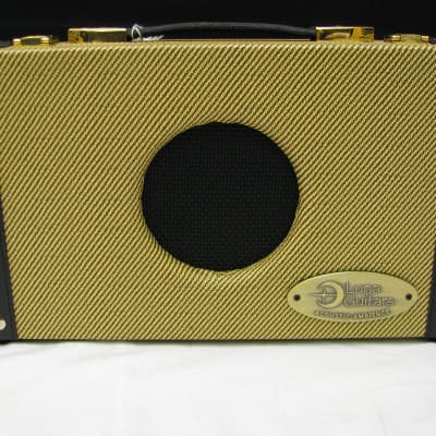 LUNA Ukulele Suitcase AMP - UKE Amplifier - 5 watt - SA 5 - NEW for sale