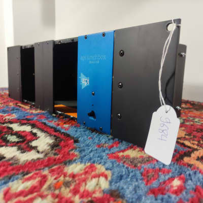 API 500-6B HC Lunchbox 6-Slot Powered 500 Series Frame 2011 - Present - Black image 2