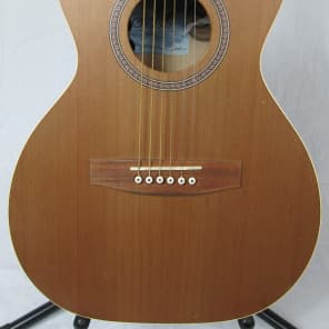Seagull Grand Parlor Guitar w Fishman Matrix Pickup Chipboard