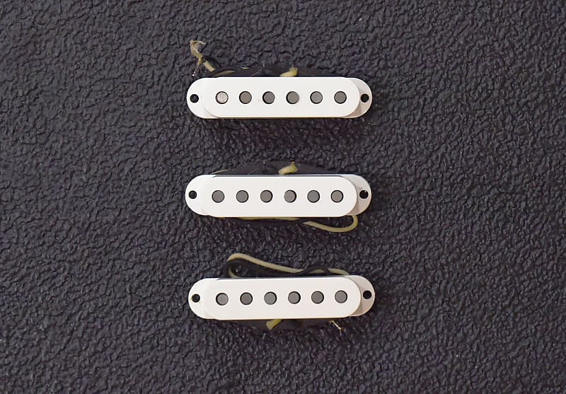 Blue Velvet/Red Velvet Strat Set, Recent Reverb