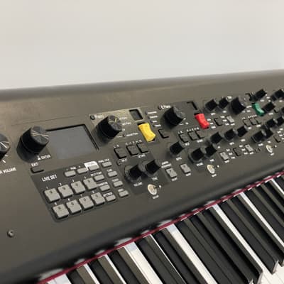 Yamaha CP73 73-Key Digital Stage Piano 2019 - Present - Black image 6