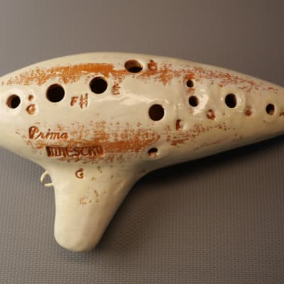 オカリナ　Prima Maestro Ocarina クリーム色　昭和レトロ 2025年最新】マエストロ プリマ オカリナの人気アイテム - メルカリ