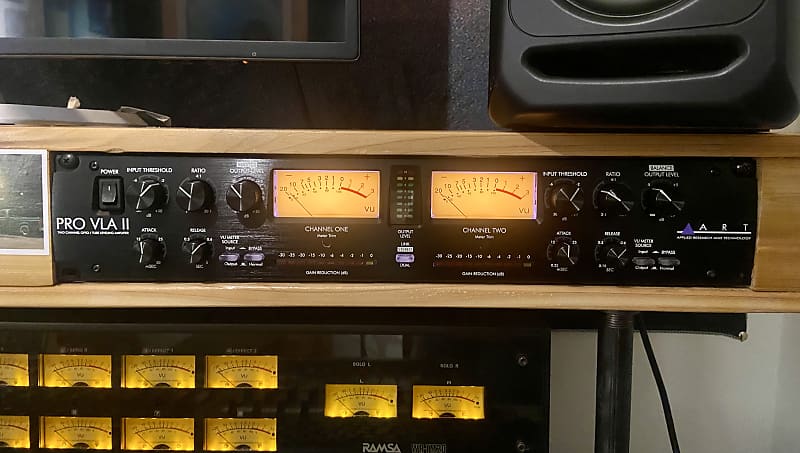 ART Pro VLA II 2-Channel Vactrol Compressor | Reverb Canada