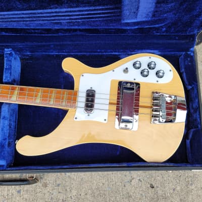 Vintage Rickenbacker 4001 bass 1976 Maple-glo with original case And Ric-o-sound! image 23